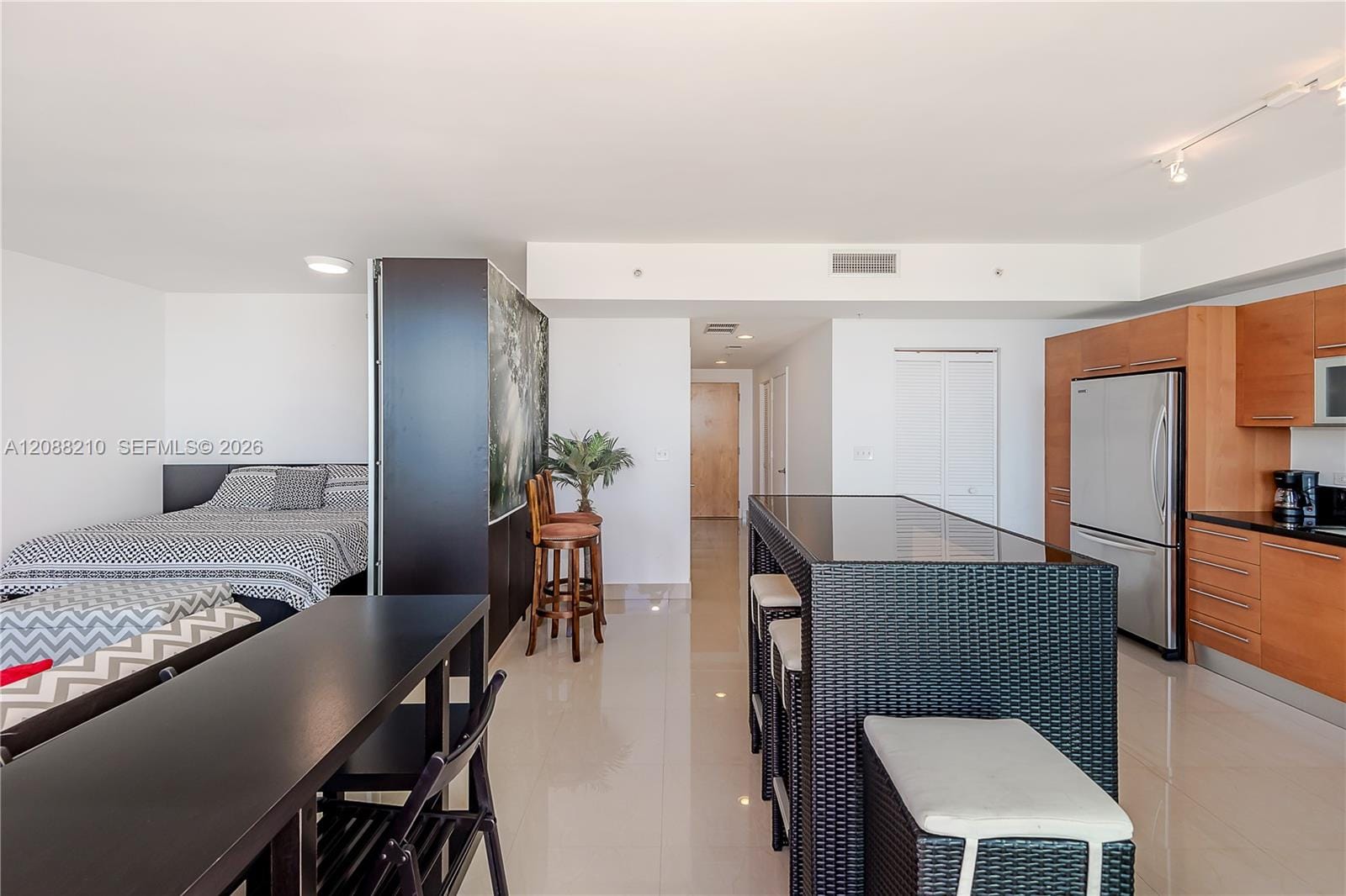 253 NE 2nd Street 3105, Miami, FL 33132 photo 22