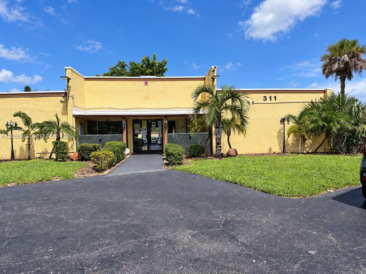 401 NW 43rd Street, Deerfield Beach, FL 33064 photo 21