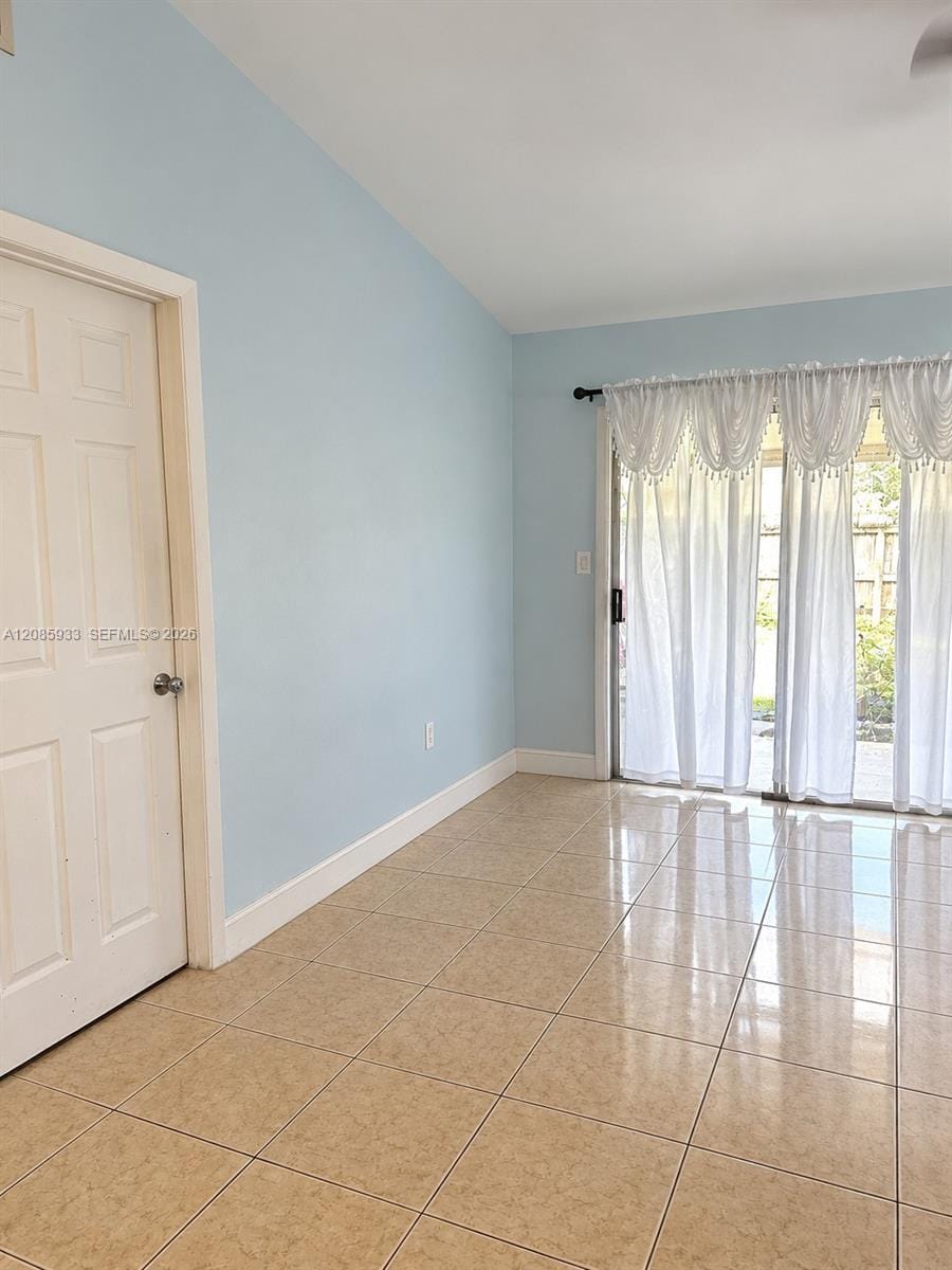 401 NW 43rd Street, Deerfield Beach, FL 33064 photo 5