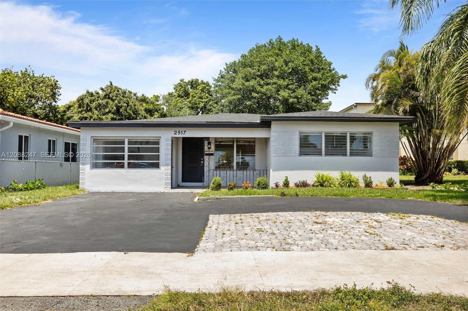 2517 Polk Street — photo 1