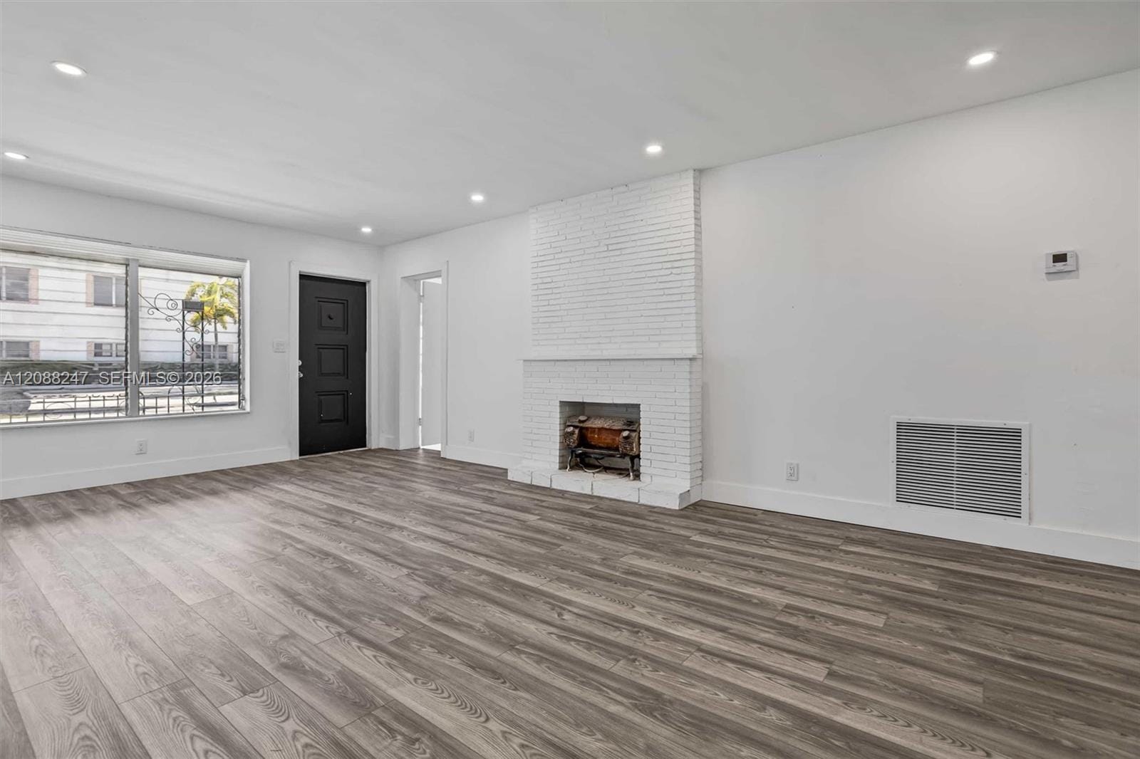 2517 Polk Street — photo 6