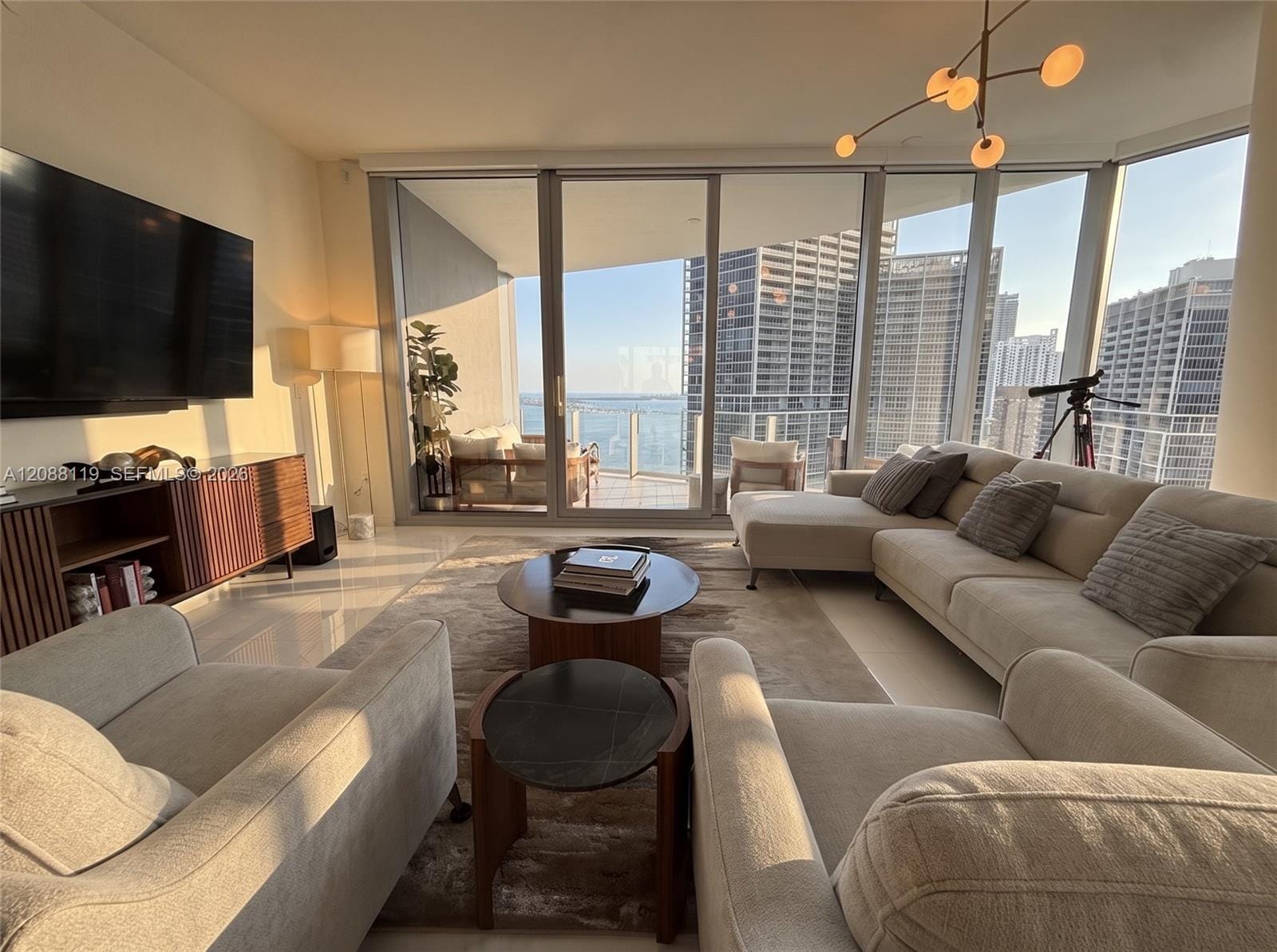 300 Biscayne Boulevard Way 4007W — photo 4