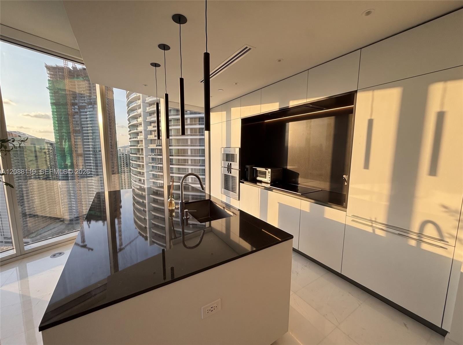 300 Biscayne Boulevard Way 4007W — photo 7
