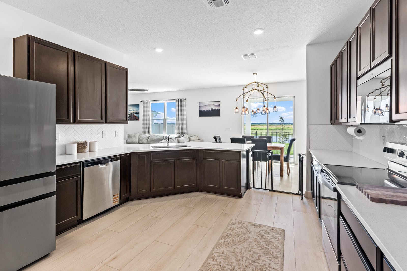 3728 GRAPPLER Circle SE, Palm Bay, FL 32909 photo 7