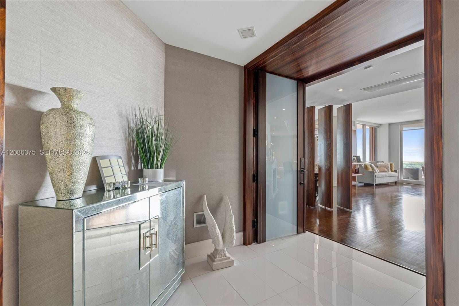 60 Edgewater Drive 9D — photo 3