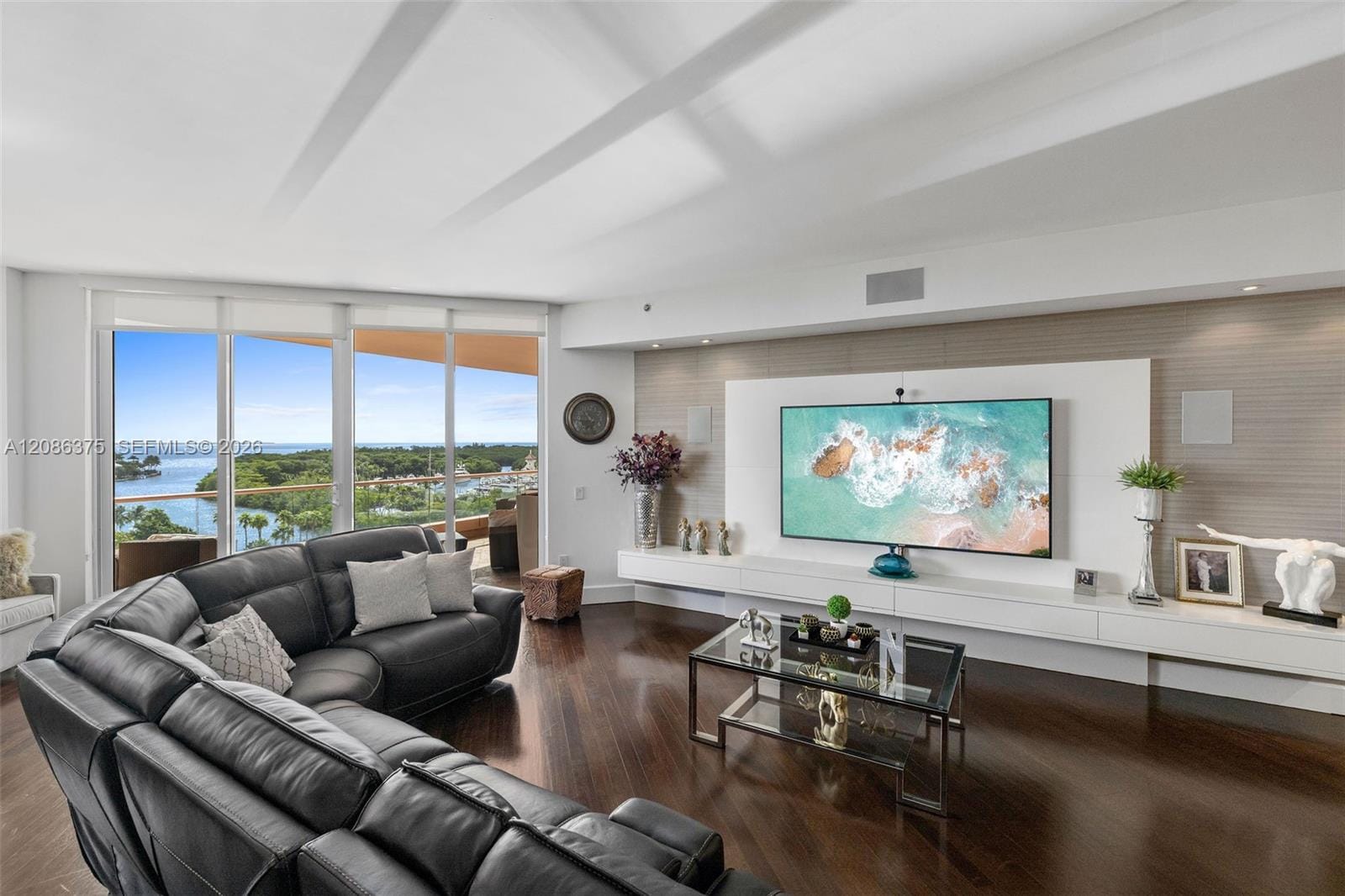 60 Edgewater Drive 9D — photo 6