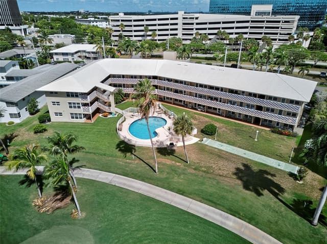 4836 NE 23rd Avenue 17, Fort Lauderdale, FL 33308