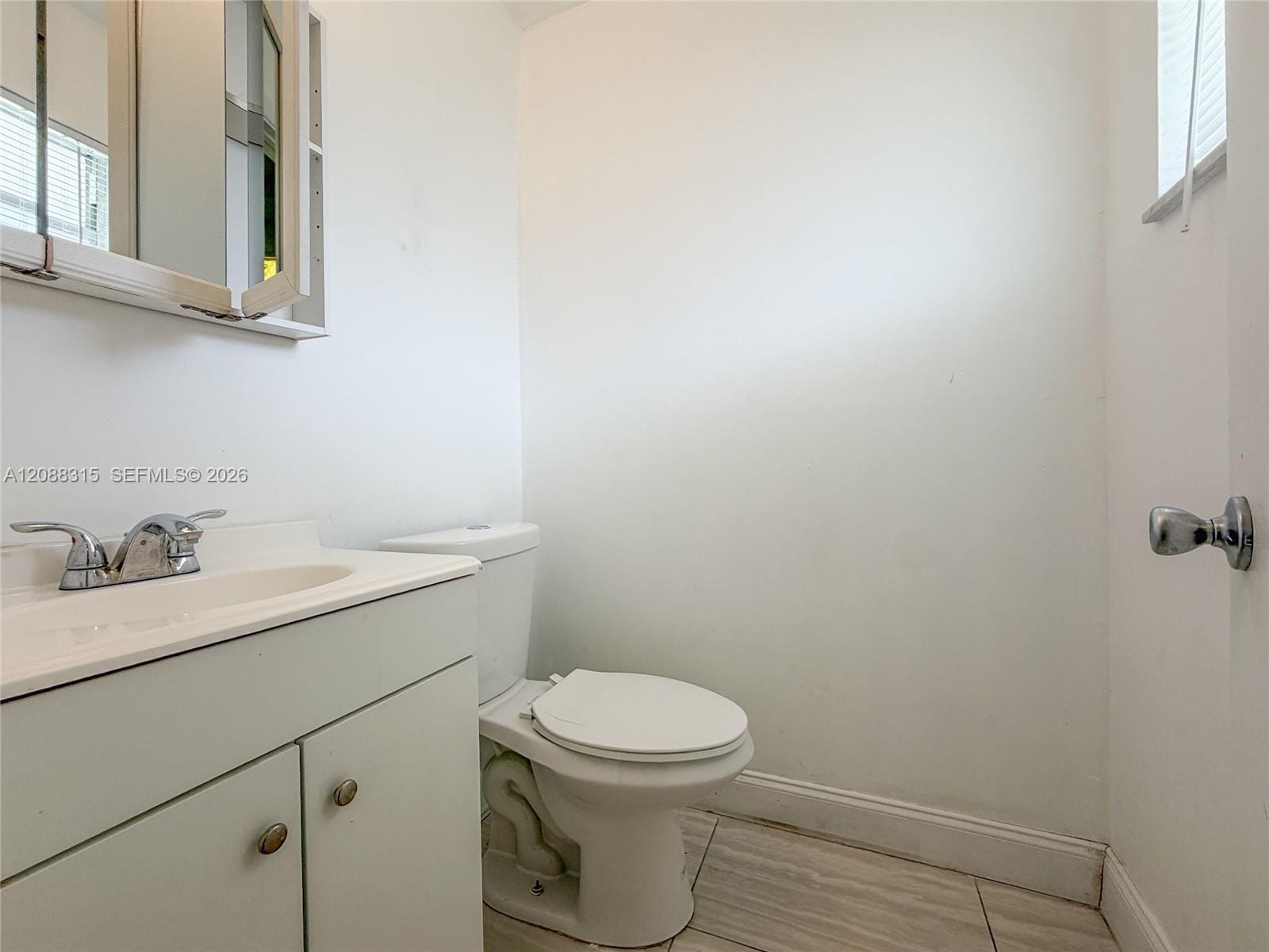 5160 SW 40th Avenue 4D — photo 4