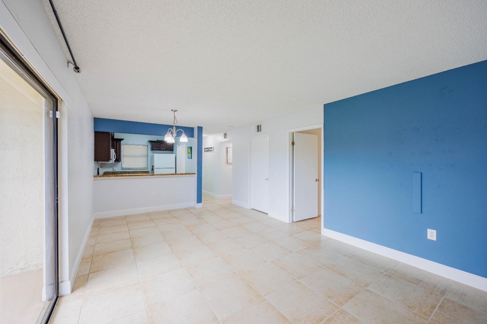 1524 Lake Crystal Drive E, Royal Palm Beach, FL 33411 photo 10