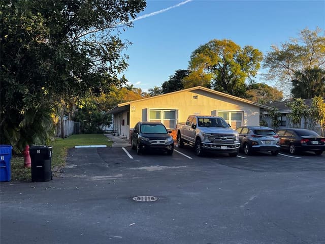 1851 SW 25th Street 3, Fort Lauderdale, FL 33315