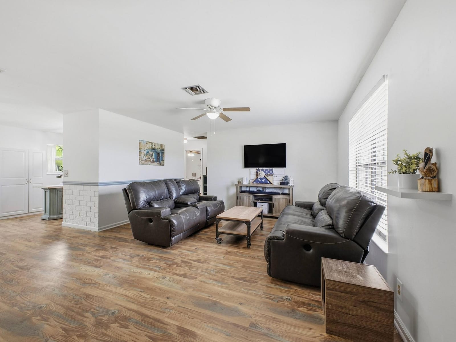 234 La Mancha Avenue, Royal Palm Beach, FL 33411 photo 5