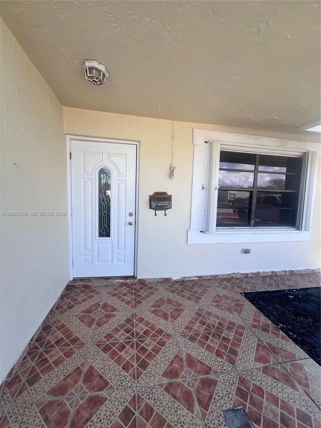 1615 SW 137th Place 1, Miami, FL 33175