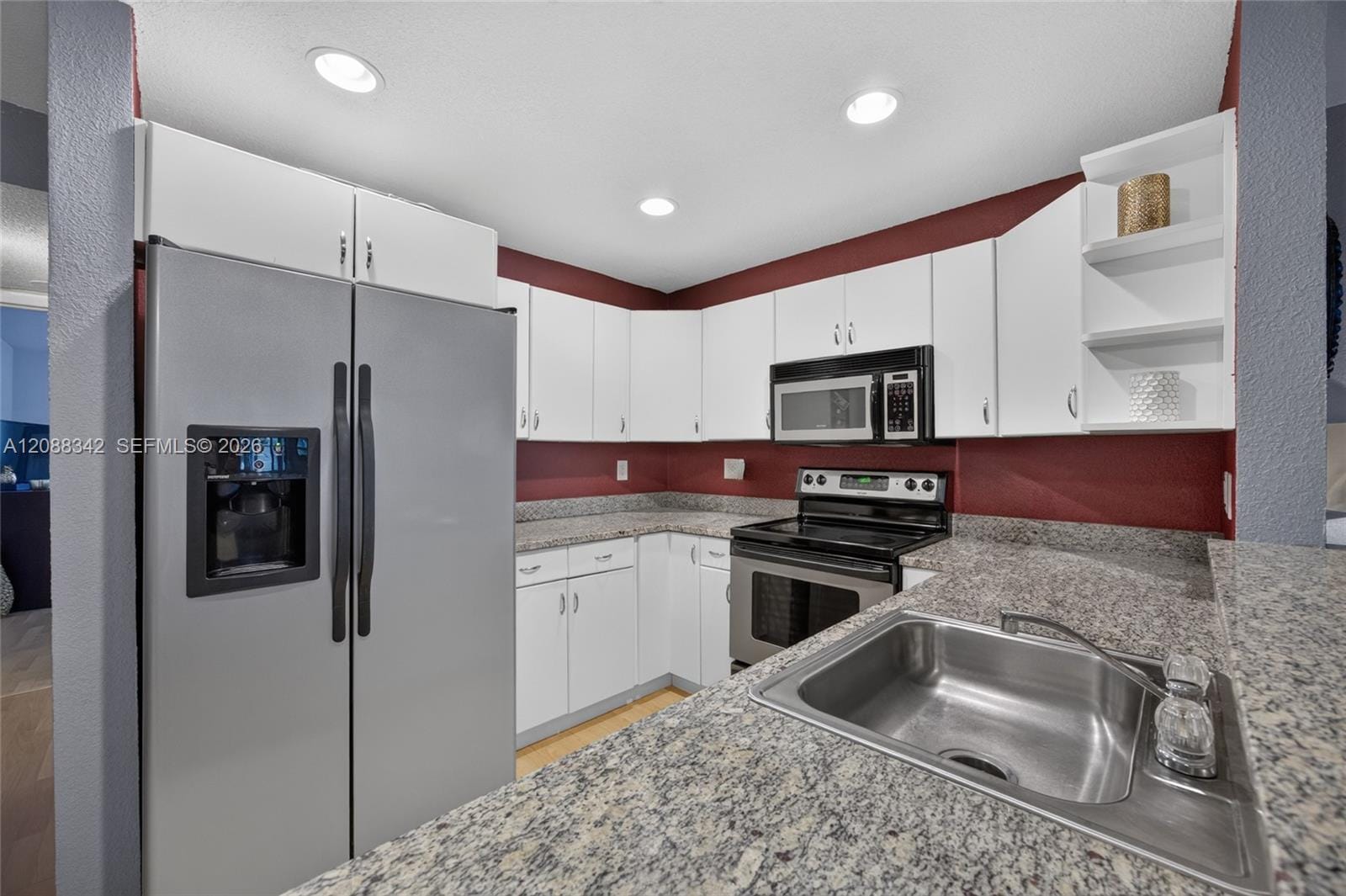 2715 NE 49th Street 103, Fort Lauderdale, FL 33308 photo 14