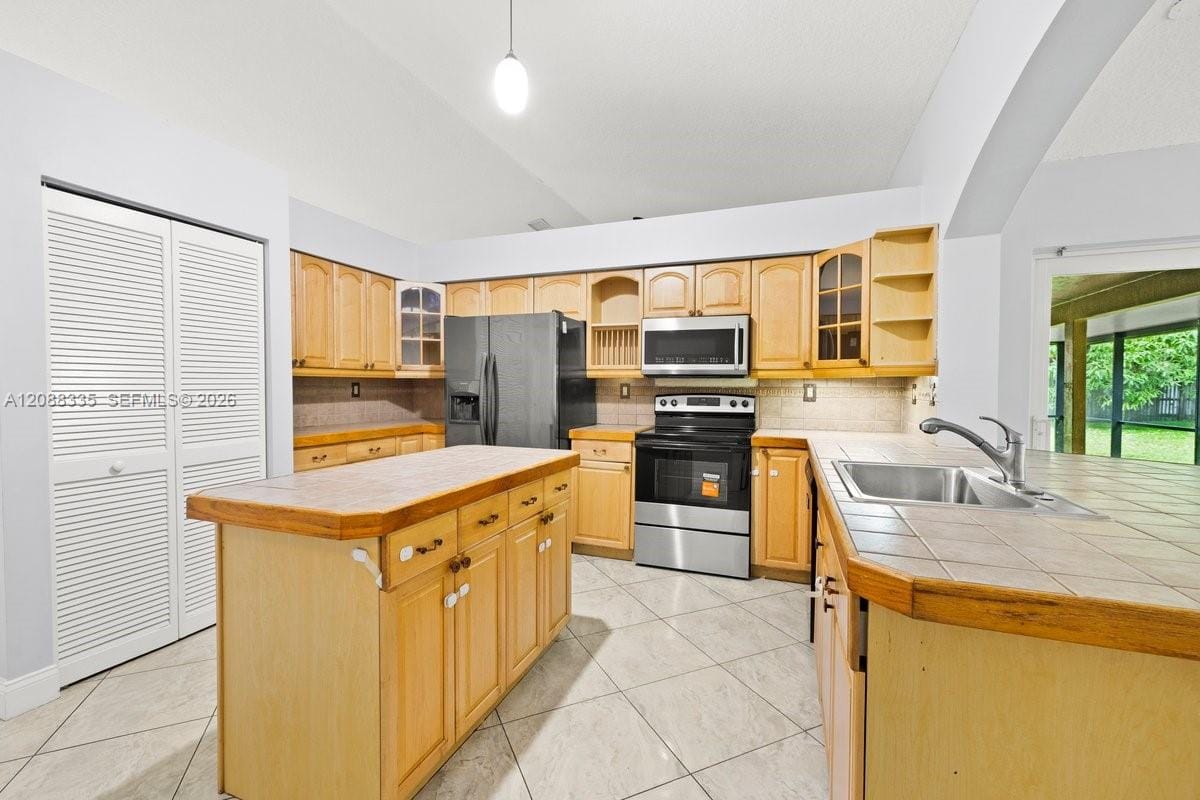 13181 NW 11th Place 0, Sunrise, FL 33323 photo 8