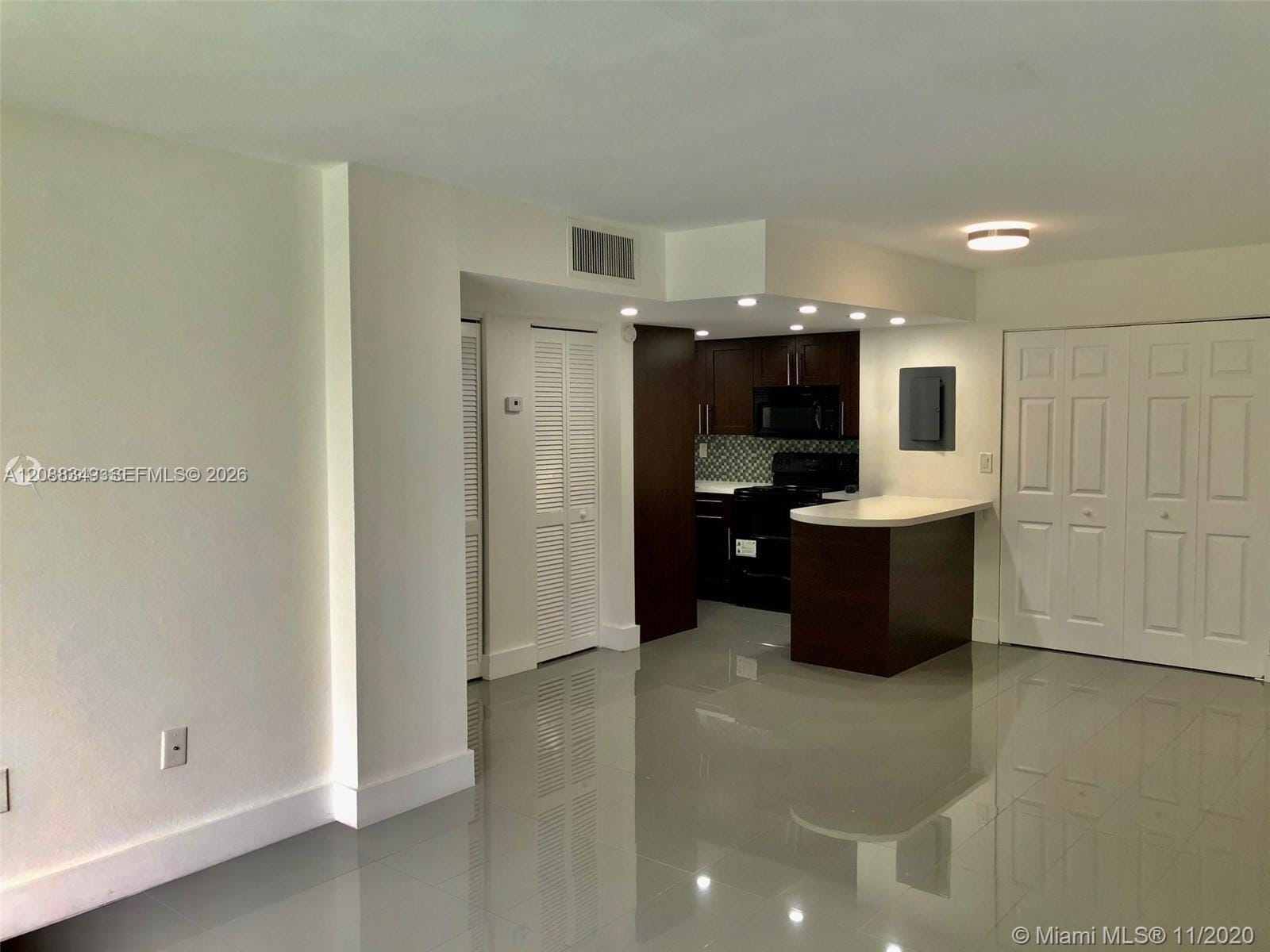 8870 Fontainebleau Boulevard 208 — photo 7
