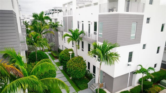 9165 NW 33rd Street 9165, Doral, FL 33172