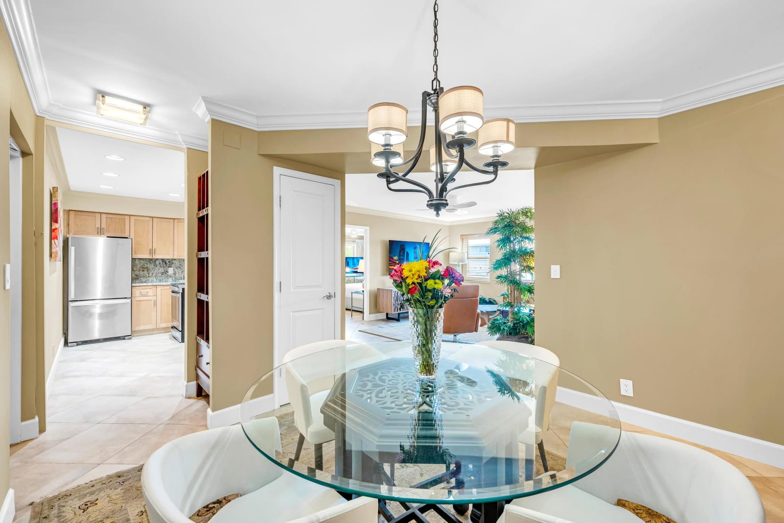 615 NE 12th Avenue 301, Fort Lauderdale, FL 33304 photo 14