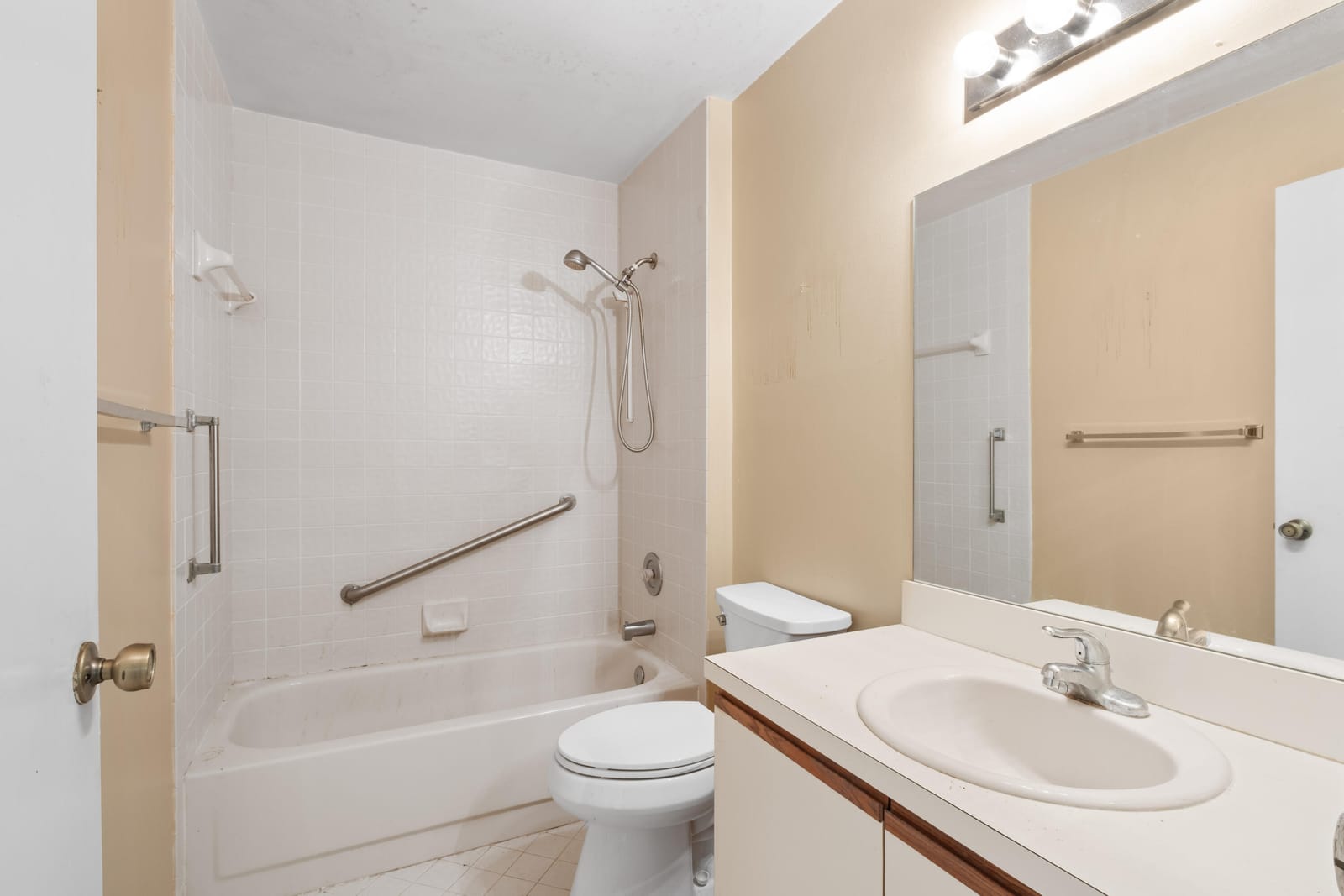 3237 Perimeter Drive 2512, Greenacres, FL 33467 photo 5