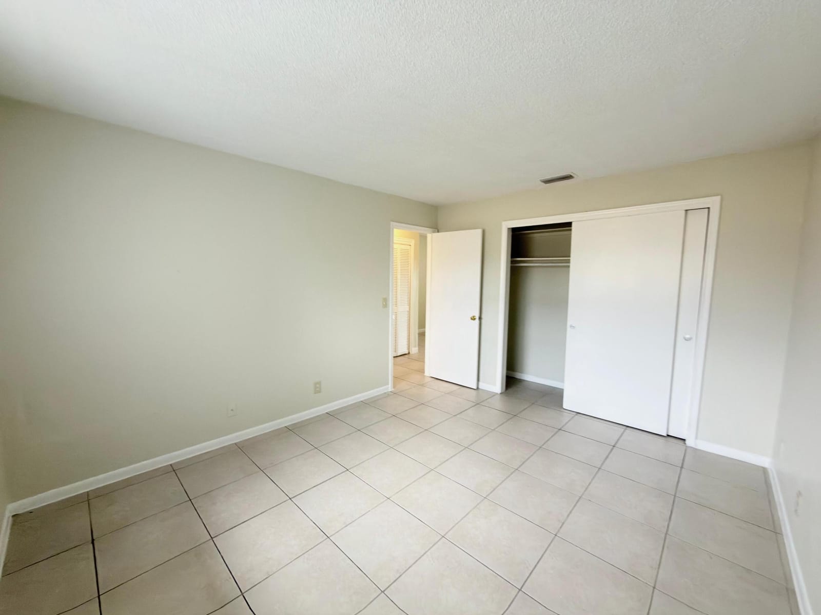 200 Croton Avenue 209 — photo 8