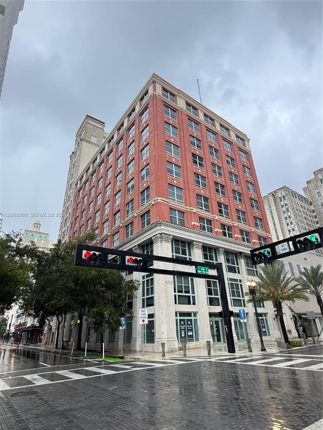 111 E Flagler Street 304, Miami, FL 33131