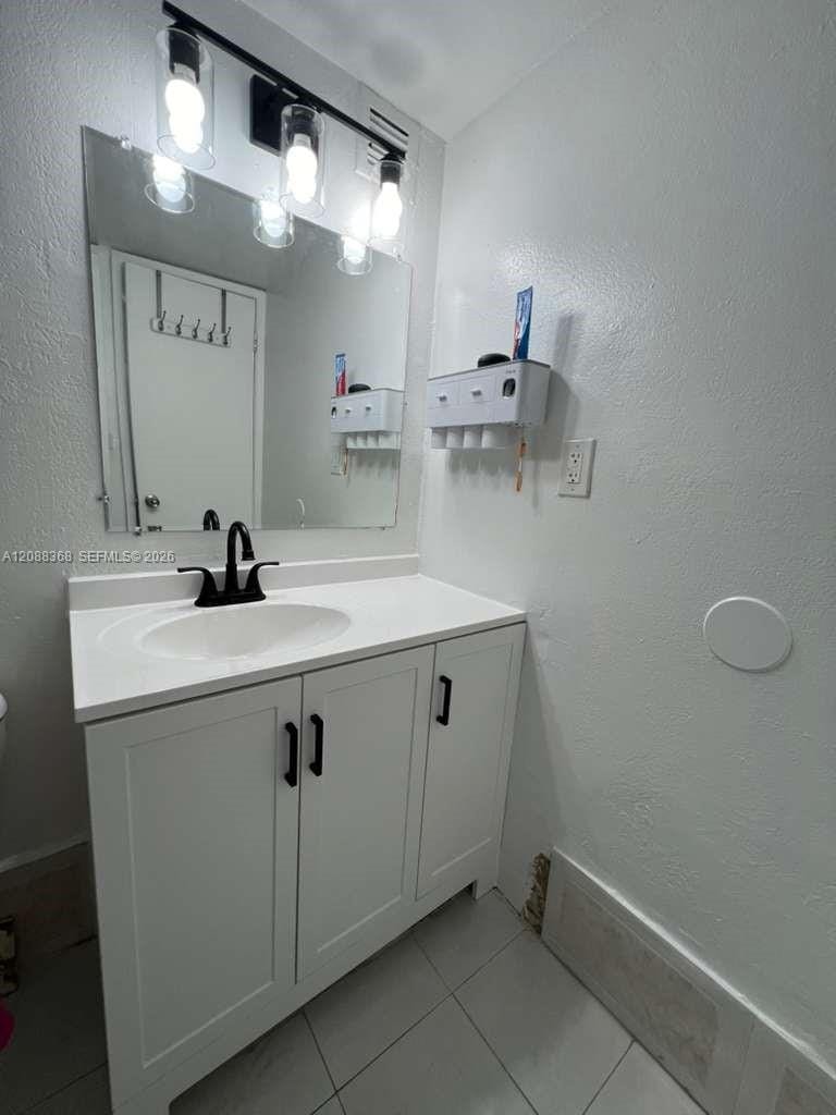 4550 NW 9th Street 606E, Miami, FL 33126 photo 20