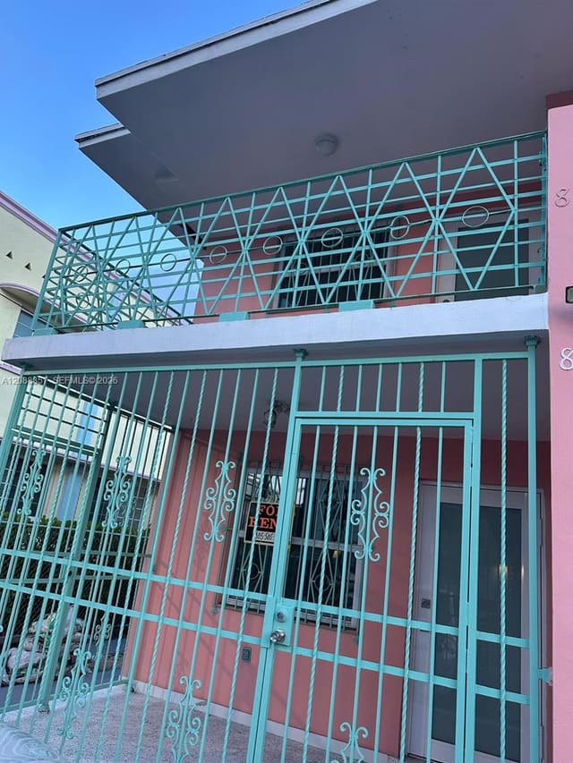 822 SW 6th Street 1, Miami, FL 33130