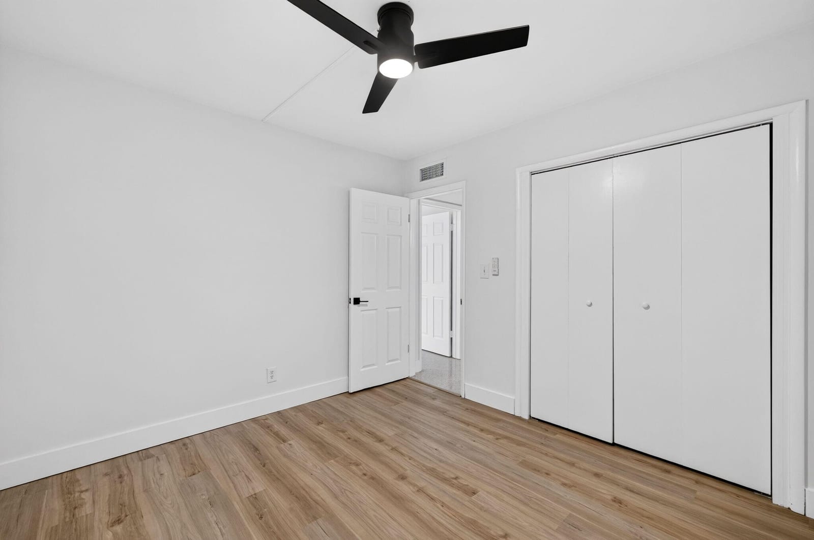 1821 MIDDLE RIVER Drive 7, Fort Lauderdale, FL 33305 photo 16