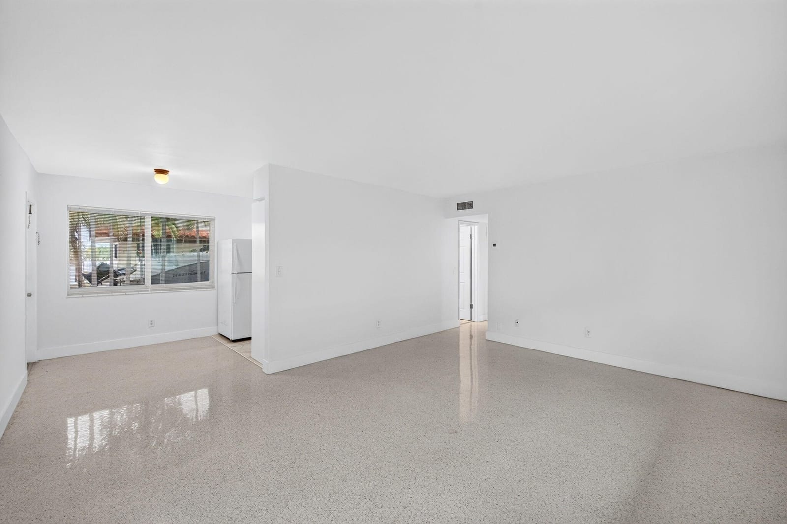 1821 MIDDLE RIVER Drive 7, Fort Lauderdale, FL 33305 photo 6