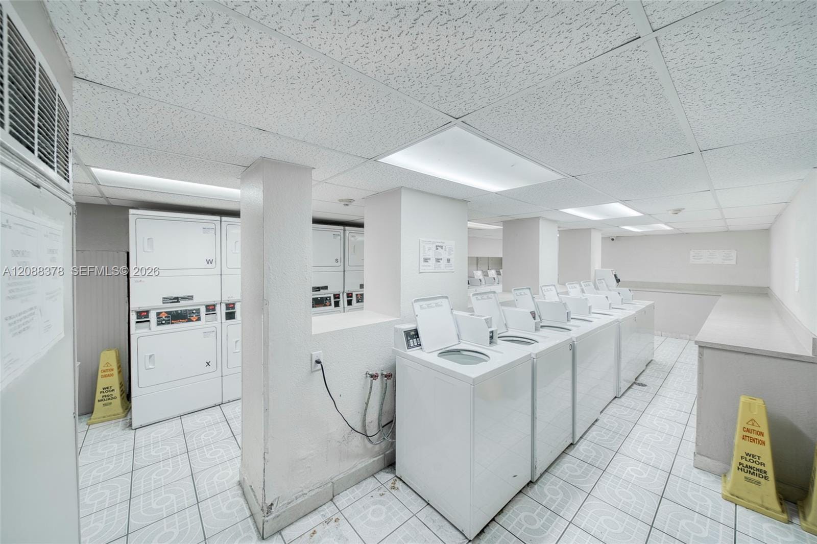 1805 Sans Souci Boulevard 122, North Miami, FL 33181 photo 16