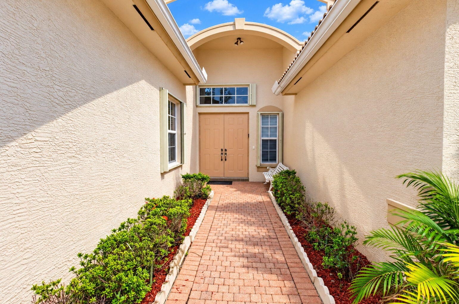 8855 Starhaven Cove — photo 3