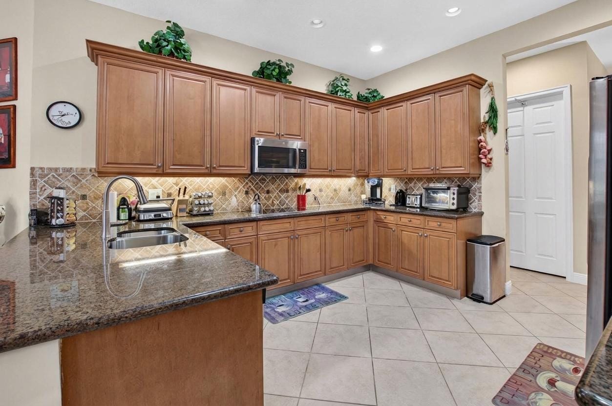 8855 Starhaven Cove — photo 5