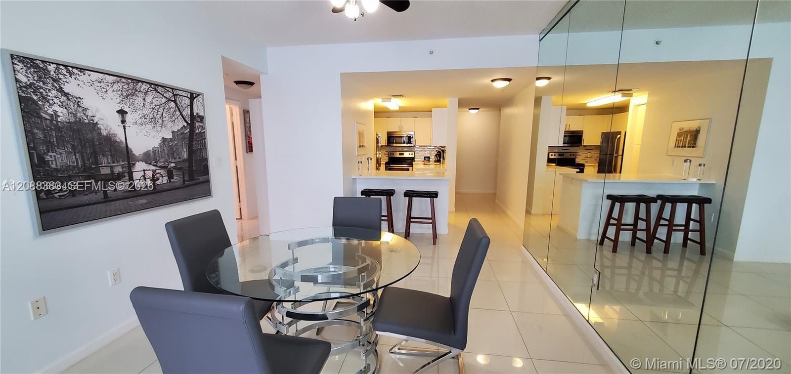 185 SE 14th Terrace 1203, Miami, FL 33131 photo 4