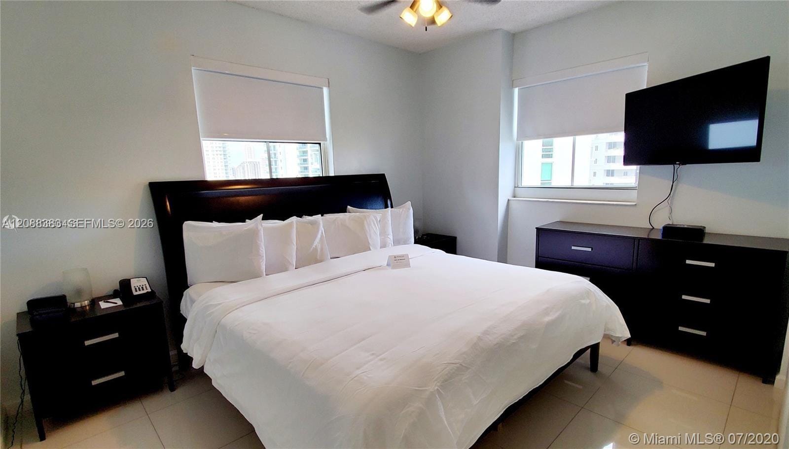 185 SE 14th Terrace 1203, Miami, FL 33131 photo 8