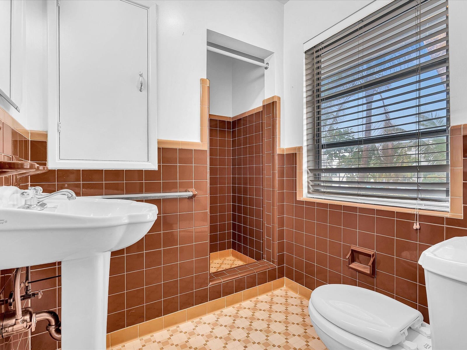 702 S RIVERSIDE Drive, Pompano Beach, FL 33062 photo 18