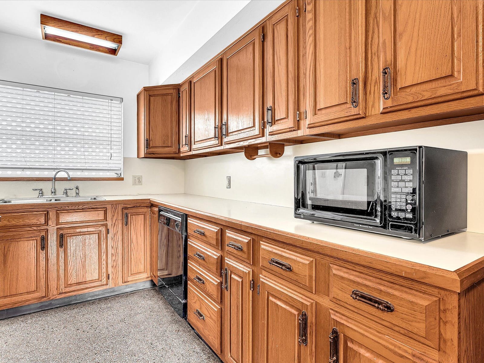 702 S RIVERSIDE Drive, Pompano Beach, FL 33062 photo 29