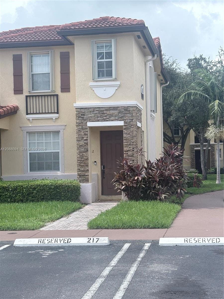 3320 NE 13th Cir Drive 112-23 — photo 2