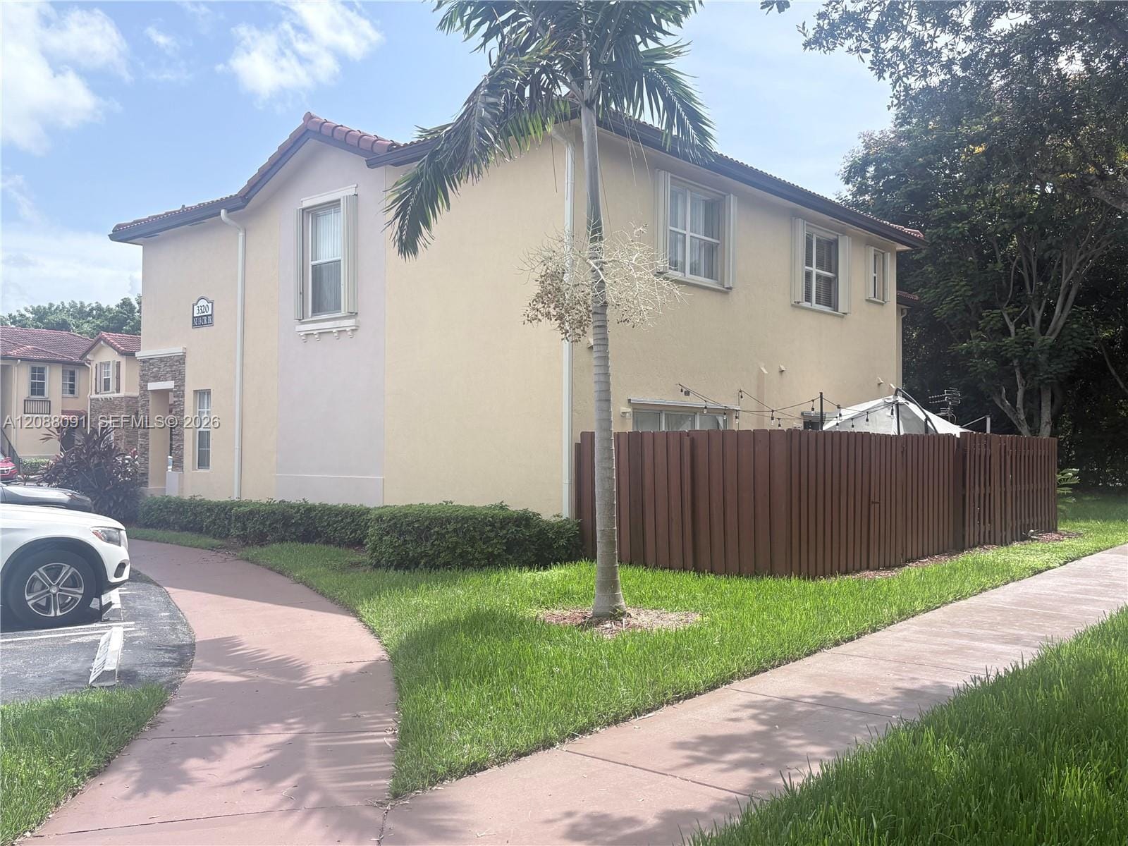 3320 NE 13th Cir Drive 112-23 — photo 3