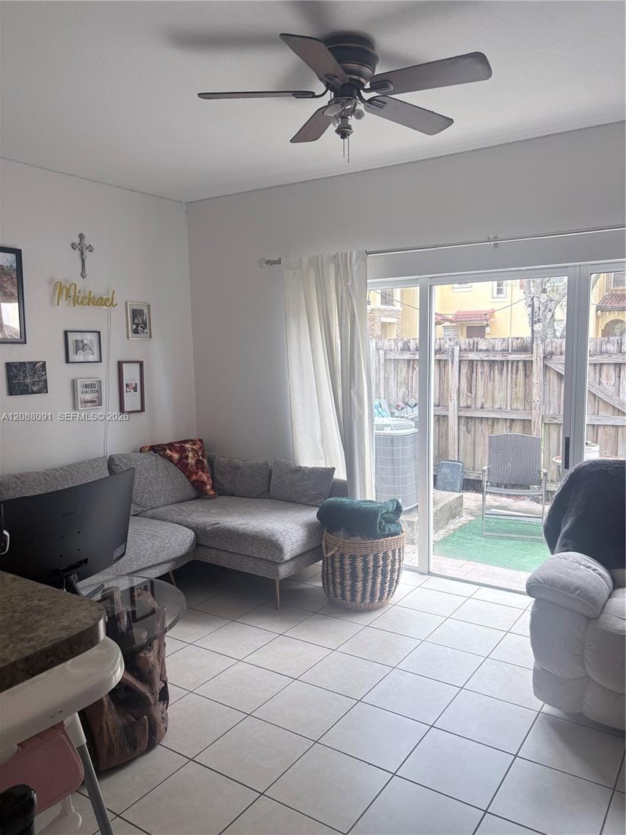 3320 NE 13th Cir Drive 112-23 — photo 8
