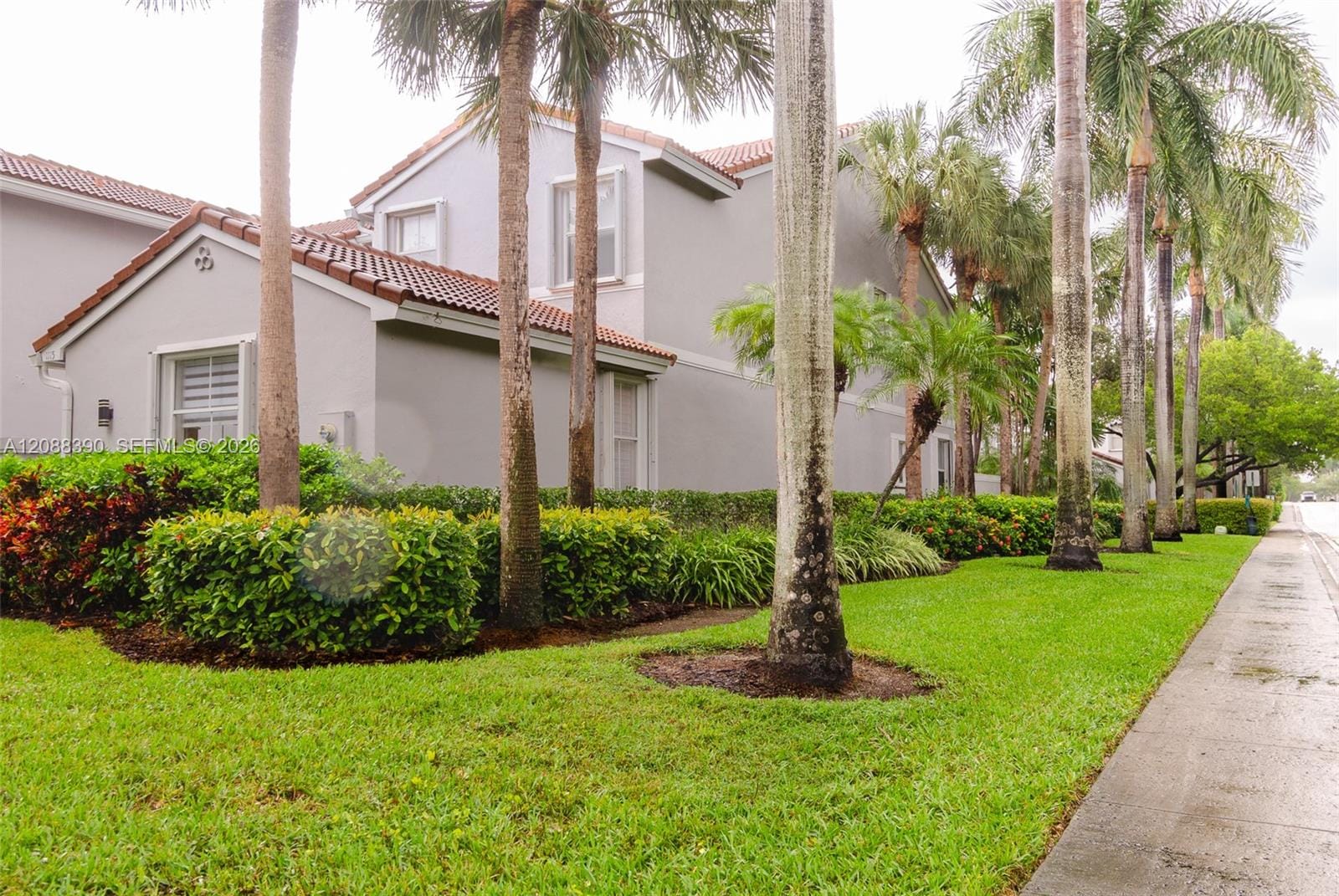 1115 Cherrypalm — photo 2