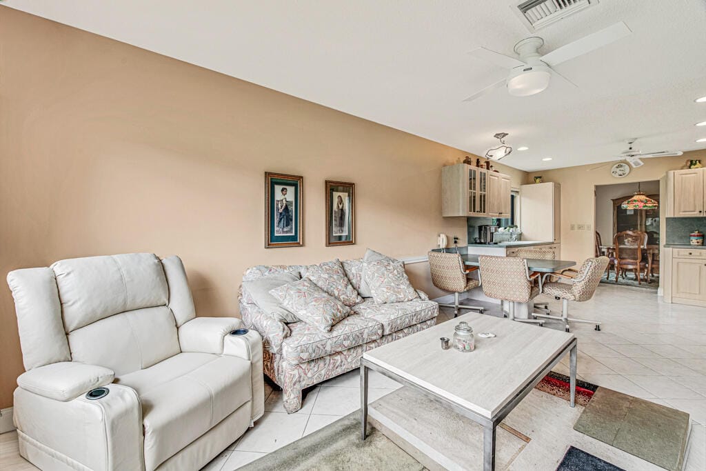 10301 GREENBRIAR Court, Boca Raton, FL 33498 photo 16