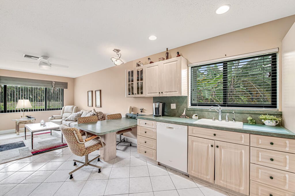 10301 GREENBRIAR Court, Boca Raton, FL 33498 photo 22