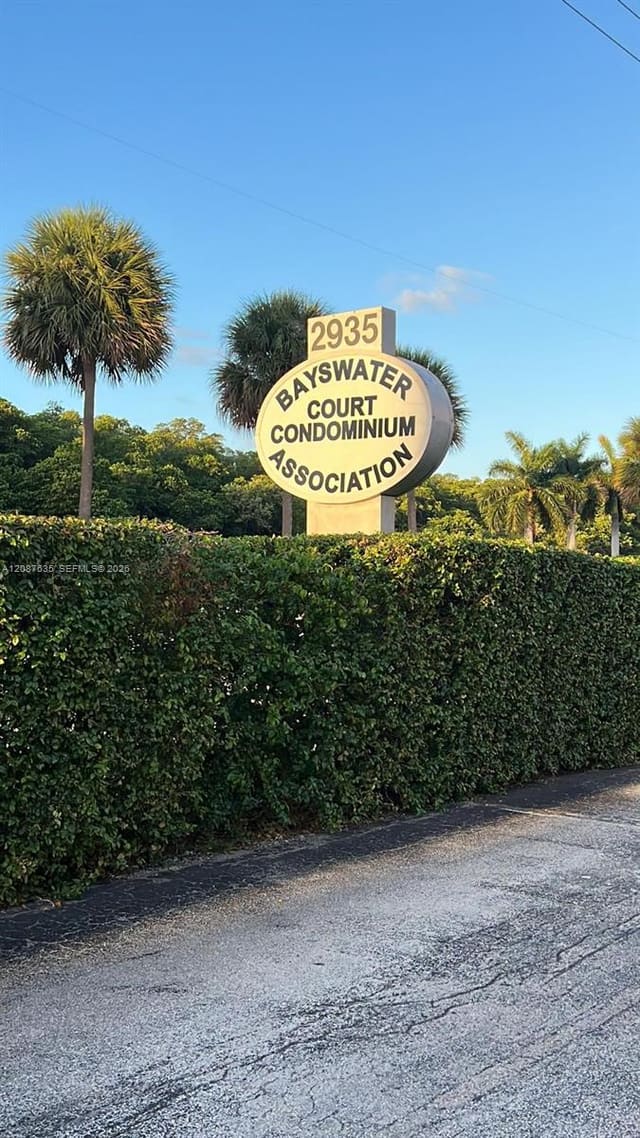 2935 NE 163rd Street 2Q, Bayswater Court, North Miami Beach, FL