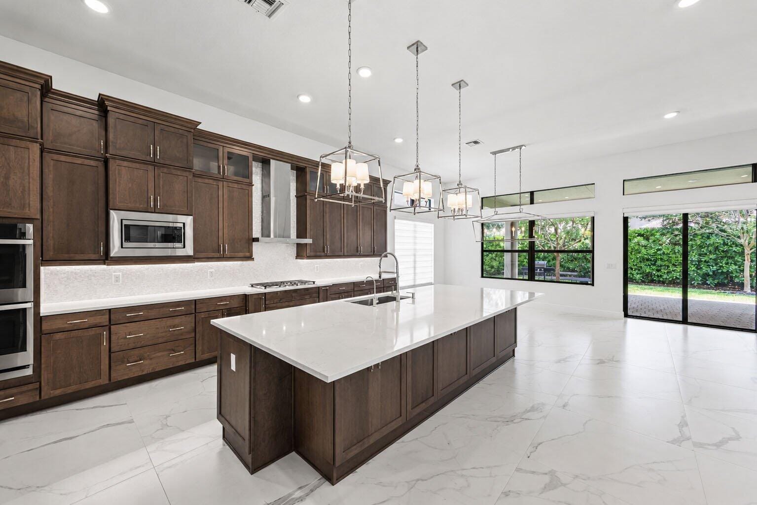 9264 Porto Way — photo 8