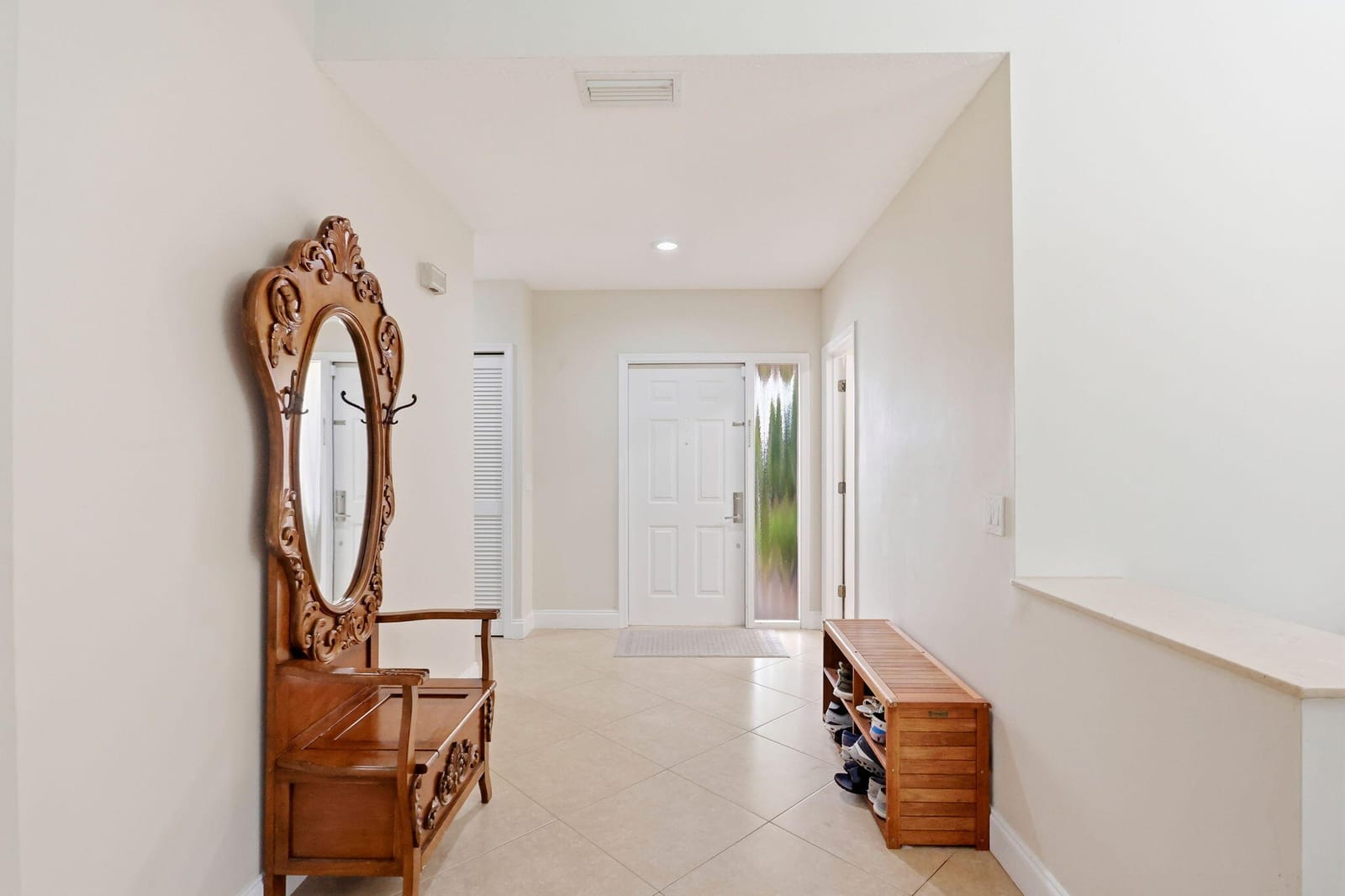 435 MOHAWK Lane, Boca Raton, FL 33487 photo 5