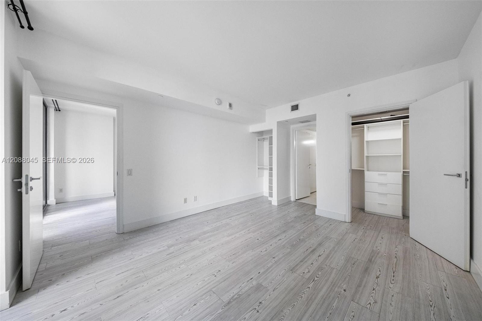 1300 Brickell Bay Drive 704, Miami, FL 33131 photo 25