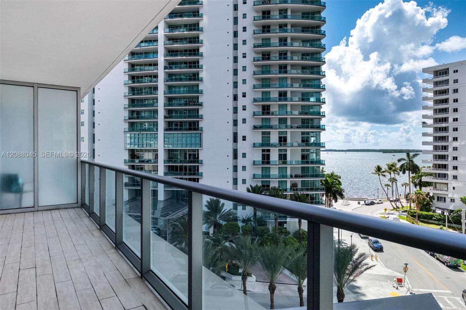 1300 Brickell Bay Drive 704, Miami, FL 33131 photo 28