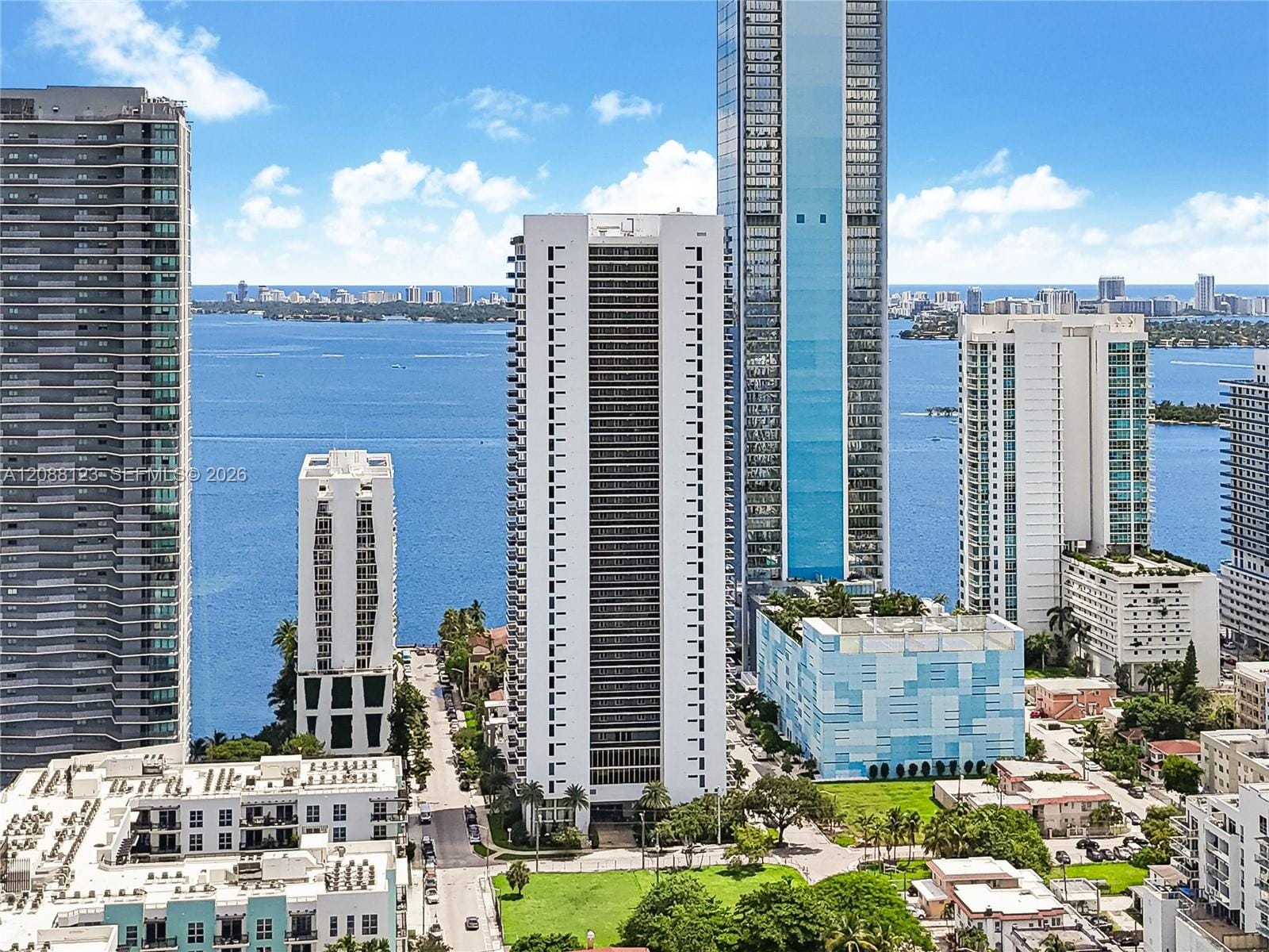 600 NE 27th Street 704, Miami, FL 33137 photo 18