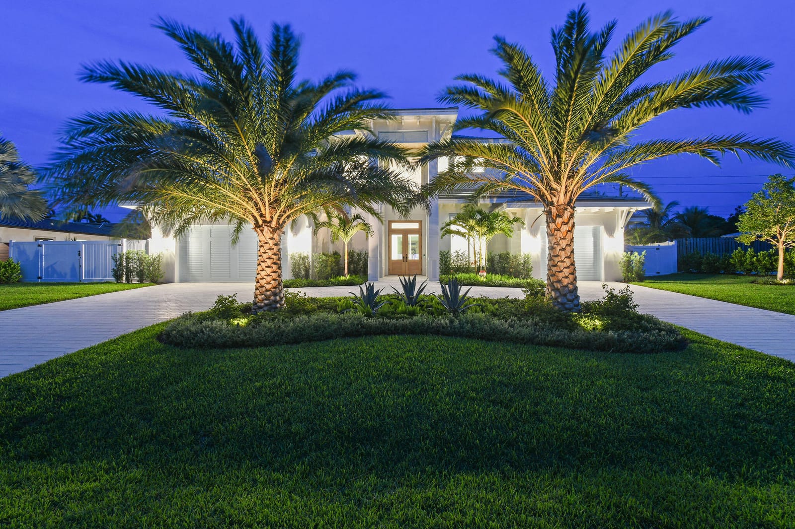192 RIVER Drive, Tequesta, FL 33469 photo 3