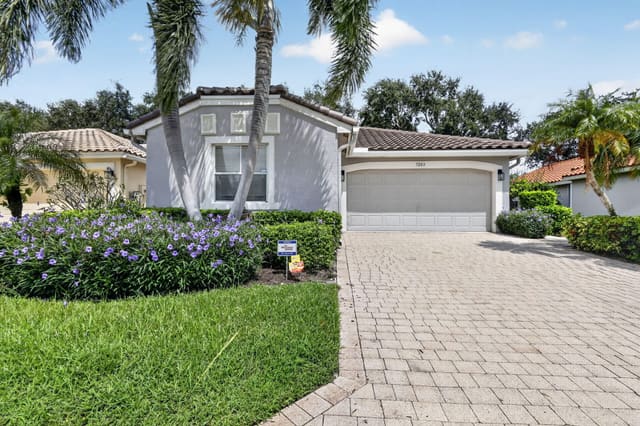 7203 Whitfield Avenue, Boynton Beach, FL 33437