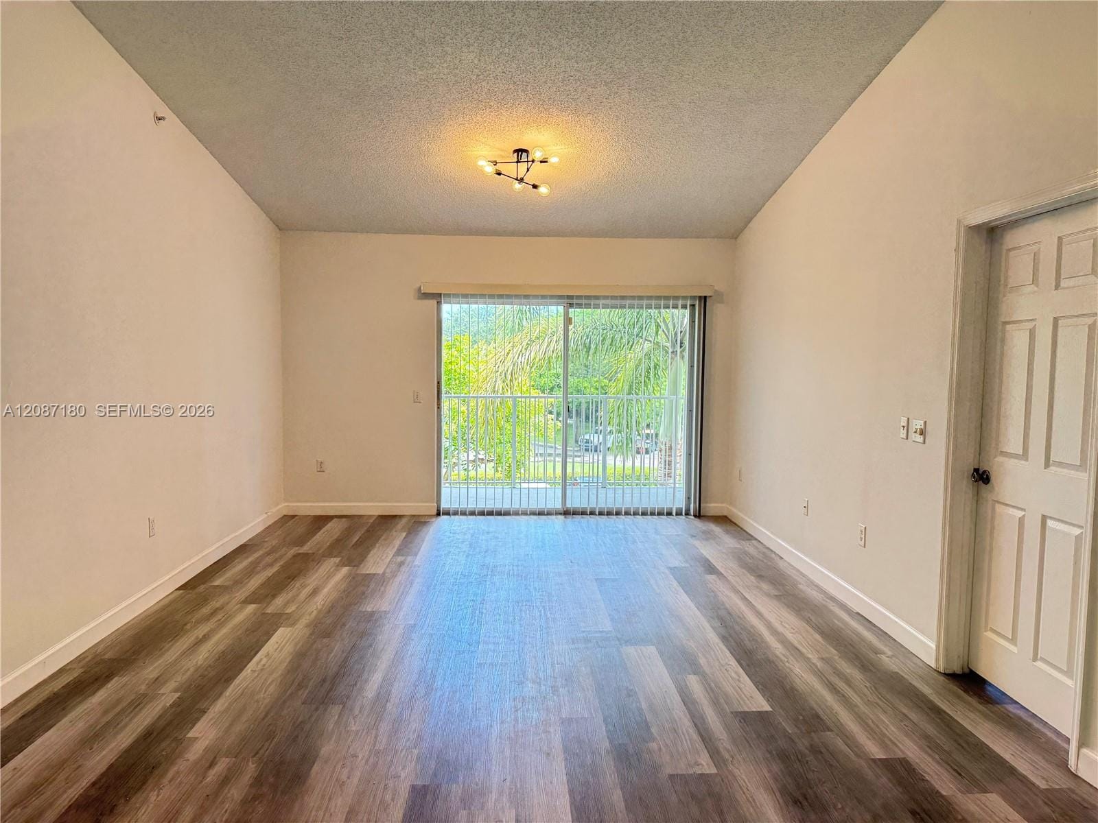 5045 Wiles Road 303, Coconut Creek, FL 33073 photo 4